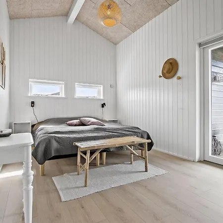Frithbjorn - 900m From The Sea By Interhome * Jerup